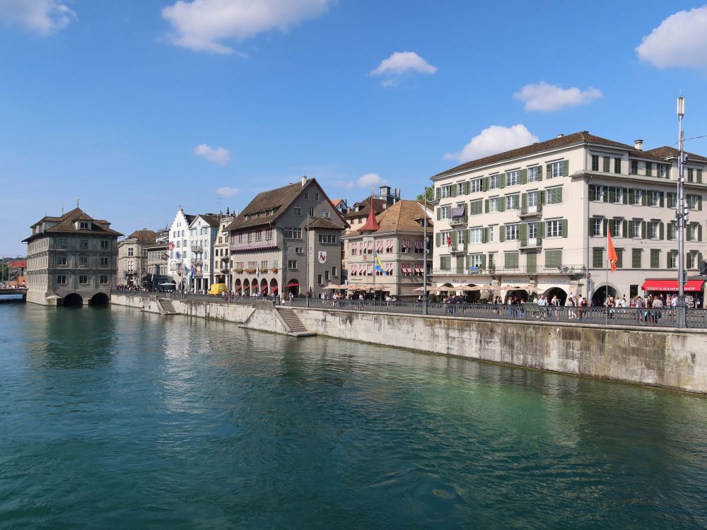 Rathaus am Limmat-Ostufer